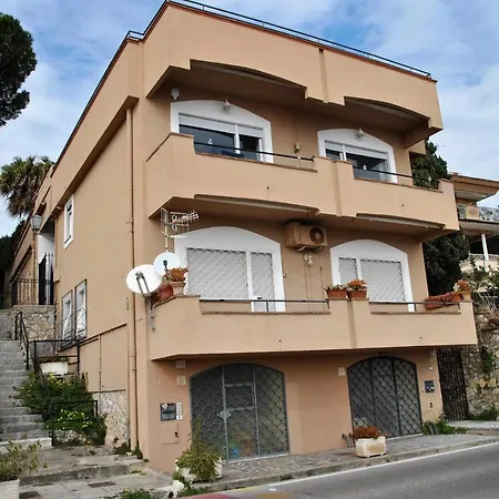 Holiday home Casa Edy Fronte Mare *